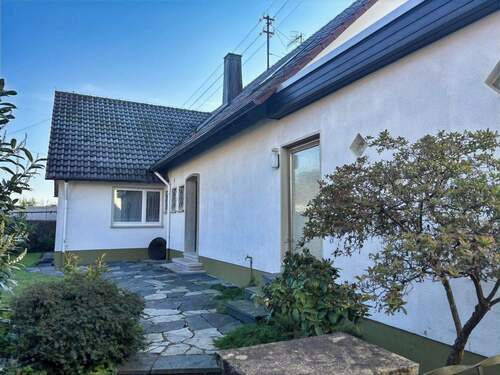 Außenansicht - Einfamilienhaus mit 143,00 m&sup2; in Geislingen zum Kaufen