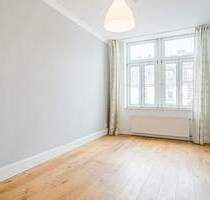 Schöne 3-Zimmer-Altbau-Wohnung mit Balkon in sehr guter Nordendlage - Frankfurt am Main Nordend-West