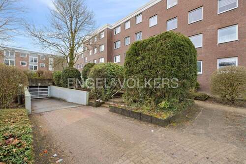 Zufahrt zur Tiefgarage - 