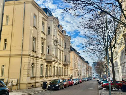 Außenansicht - Exklusive Terrassenwohnung mit großer Südterrasse & Stellplatz in Bestlage
