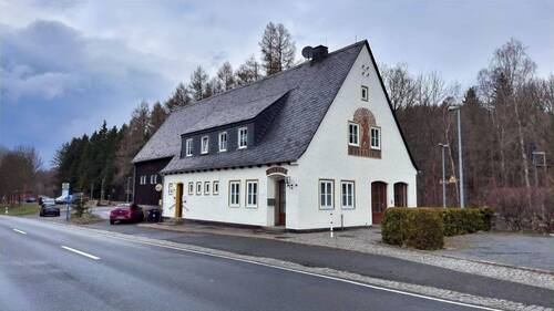 Straßenansicht - 6 Zimmer Einfamilienhaus zum Kaufen in Altenberg