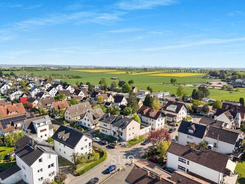 LUFTANSICHT MIT UMGEBUNG - 1 Zimmer Einfamilienhaus in Bad Homburg vor der Höhe