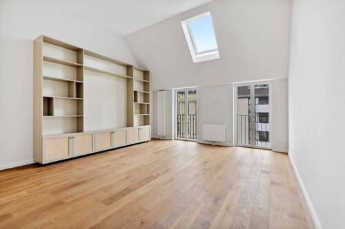 Bild 1 - Bezugsfertige Dachgeschosswohnung nahe Schloßstraße
