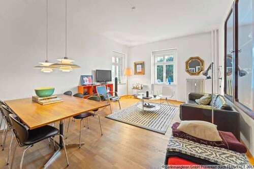 Wohnzimmer - Tolle Lage, tolle 3 Zimmer direkt am Strausberger Platz