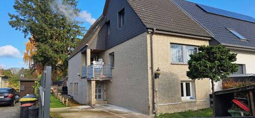 Ansicht Doppelhaushälfte - Doppelhaushälfte mit viel Potential auf 572 m² Eigentumsgrundstück