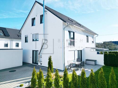 Luftaufnahmen - 5 Zimmer Doppelhaushälfte in Bad Schussenried