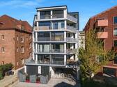 Innenhof - Urbaner Luxus trifft Garten-Feeling: Deine Design-Oase mit XXL-Terrasse!