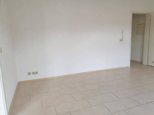 Wohnzimmer Blick zum Flur - 