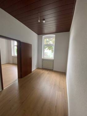 Zimmer 4 - 
