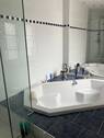 Großes Wellness Bad inkl. Dusche - 