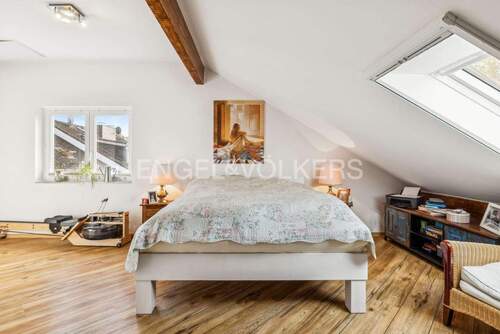 Schlafzimmer im Dachgeschoss - 