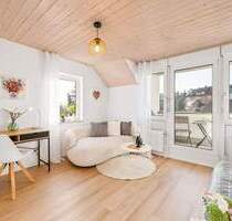 Kleines Glück ganz groß: bezugsfreie 1,5-Zi. Wohnung mit 2 Balkonen -provisionsfrei- - Esslingen Krummenacker