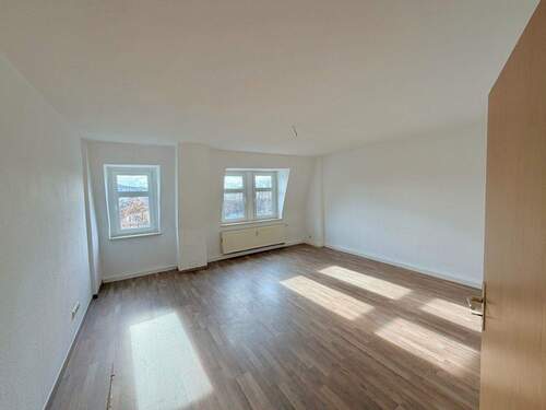 Wohnen - 2 Zimmer Etagenwohnung in Döbeln