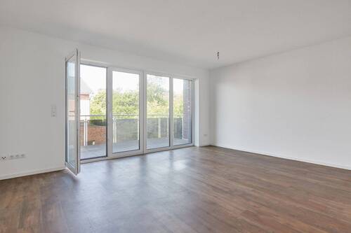 Wohnzimmer - 3 Zimmer Etagenwohnung zur Miete in Achim