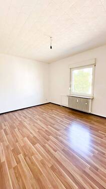 Schlafzimmer 1. OG - 