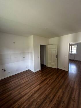 Zimmer 2 - 
