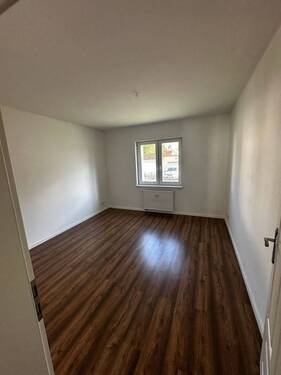 Zimmer 3 - 