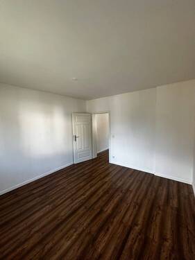 Zimmer 3 - 