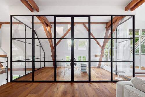 Modernes Arbeiten in stilvoller Architektur - 