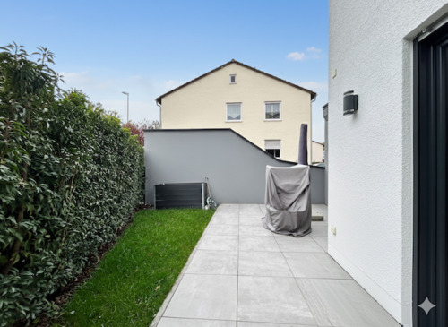 Terrasse mit Garten - 