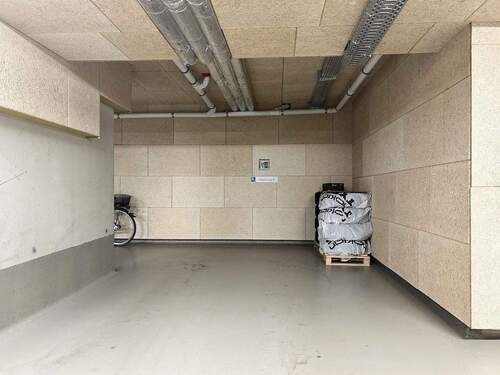 Tiefgarage Stellplatz - 