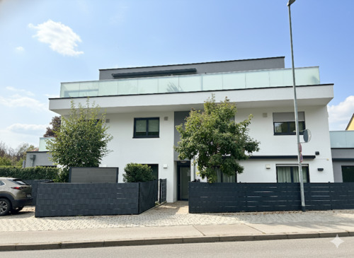 Strassenansicht - Moderner Wohntraum - Chice 3-Zimmer-Wohnung mit Garten im Westen von Ingolstadt