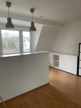 Küche.jpg - Charmante zwei-Zimmer DG-Wohnung in Köln-Braunsfeld mit Gartennutzung - Bitte nur schriftliche Bewerbungen -