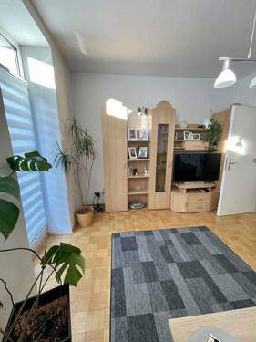 Bild 2 - 2 Zimmer Etagenwohnung zum Kaufen in Leipzig