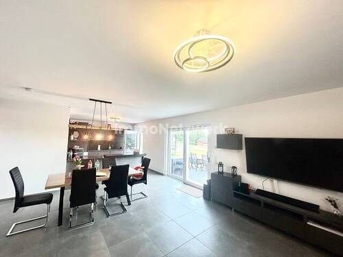 Wohnzimmer Ansicht gesamt - 