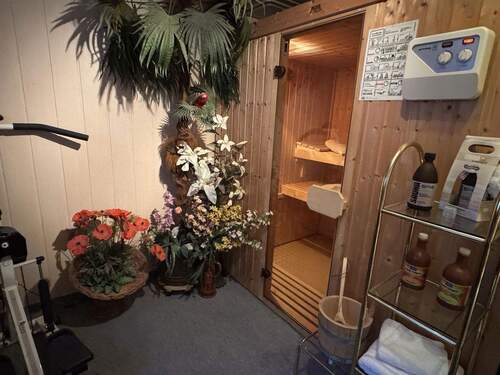 „Privater Wellnessbereich mit - 