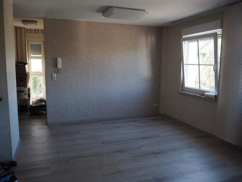 Wohnzimmer EG - 4 Zimmer Mehrfamilienhaus, Wohnhaus in Sulzbach/Saar