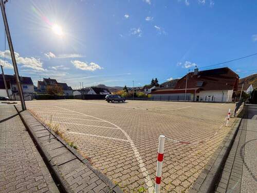 Baufläche - Grundstück in Rheinbrohl zum Kaufen