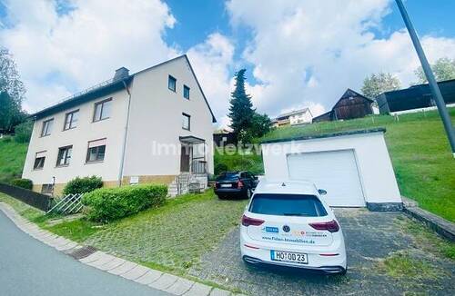 Gebäude gesamt - ca.10.000 qm² Grundstück**Perfekt für Tierfreunde**