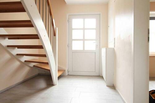 Eingangsbereich - 3 Zimmer Reihenmittelhaus zum Kaufen in Knorrendorf
