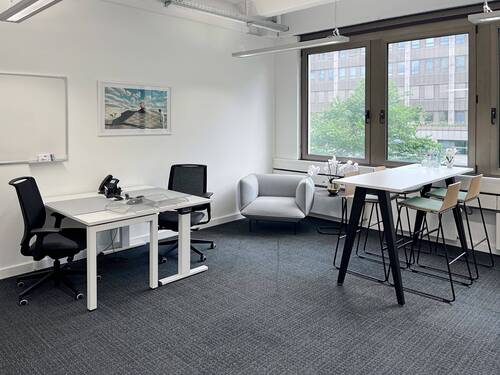 Mittelgroßen Büro (2).jpg - 