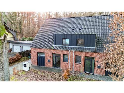 Vorderansicht Doppelhaus - 4 Zimmer Doppelhaushälfte zum Kaufen in Groß Kummerfeld