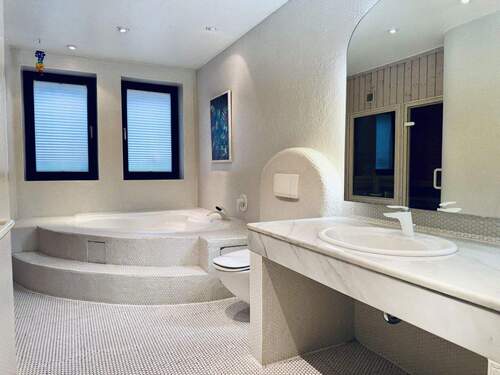 Badezimmer EG mit Sauna - 