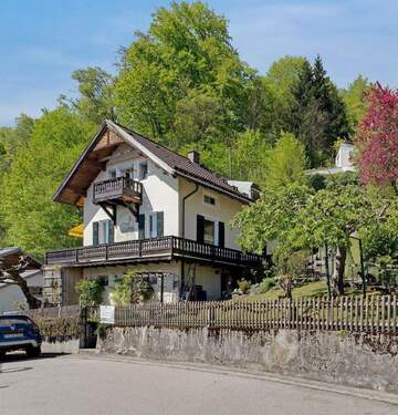 Außenbild - Zweifamilienhaus mit herrlichem Alpenblick in Wolfratshausen zu verkaufen >PROVISIONSFREI<