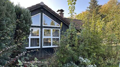 Nebengebäude mit Sauna und Werkstatt - 