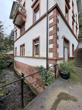 Nordwest Eck.jpg - 4 Zimmer Etagenwohnung in Freiburg im Breisgau