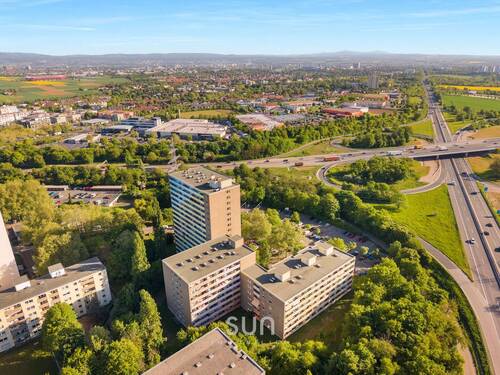 LUFTANSICHT - Etagenwohnung mit 83,80 m&sup2; in Mainz zum Kaufen