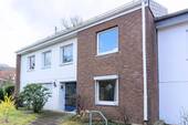 DSC07577 - PURNHAGEN-IMMOBILIEN - Schönebeck, gepfl. REH mit Garage und schönem Grundstück in ruhiger Lage