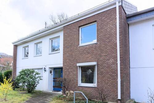 DSC07577 - PURNHAGEN-IMMOBILIEN - Schönebeck, gepfl. REH mit Garage und schönem Grundstück in ruhiger Lage
