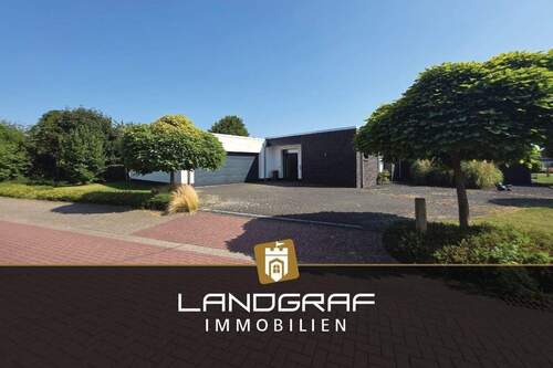 Flachdachbungalow - Exklusiver Lebensraum! Design trifft Großartigkeit – moderner Bungalow mit separaten Rückzugsorten für mehrere Generationen.