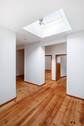 Flur mit Lichtkuppel - 