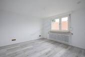 SCHLAFZIMMER - 2 Zimmer Etagenwohnung zur Miete in Pfungstadt