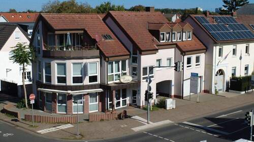 Titel - Attraktives Wohn- u. Geschäftshaus in zentraler Lage in Dörnigheim!