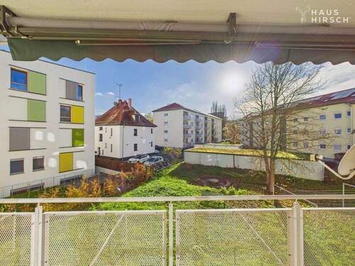 Balkon - Moderne und helle 4-Zimmer-Etagenwohnung in gepflegtem Wohnumfeld von Heilbronn