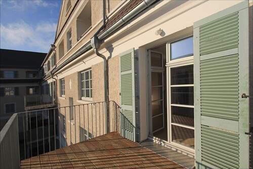 Blick Richtung Innenhof - 2 Zimmer Etagenwohnung zum Kaufen in Ludwigshafen am Rhein