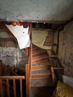 Treppe Dachboden.jpeg - 